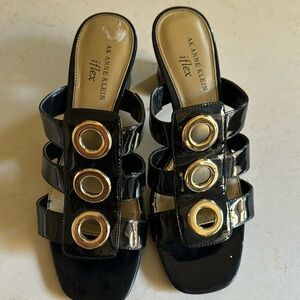 AK Annie Klein Iflex Black and Gold